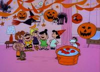 A Boy Named Charlie Brown - 8 x 10 Color Photo #6