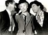 A Night at the Opera - 8 x 10 B&W Photo #3