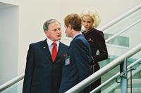 Alias (TV) - 8 x 10 Color Photo #063