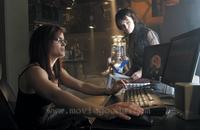 Birds of Prey (TV) - 8 x 10 Color Photo #002