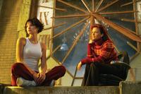 Birds of Prey (TV) - 8 x 10 Color Photo #012