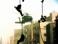 Black Hawk Down - 8 x 10 Color Photo #10