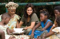 Blood Diamond - 8 x 10 Color Photo #26
