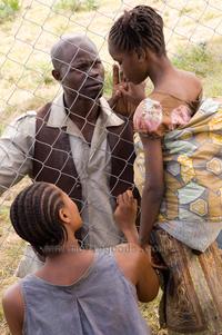 Blood Diamond - 8 x 10 Color Photo #32