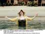 Bridget Jones: The Edge of Reason - 8 x 10 Color Photo #16