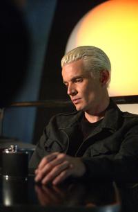 Buffy The Vampire Slayer (TV) - 8 x 10 Color Photo #100