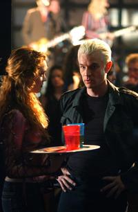 Buffy The Vampire Slayer (TV) - 8 x 10 Color Photo #101