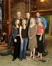 Buffy The Vampire Slayer (TV) - 8 x 10 Color Photo #114