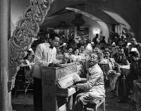 Casablanca - 8 x 10 B&W Photo #7