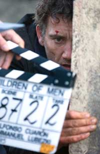 Children of Men - 8 x 10 Color Photo #16