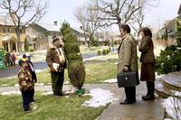 Christmas with the Kranks - 8 x 10 Color Photo #14