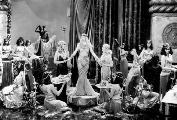 Cleopatra - 8 x 10 B&W Photo #4