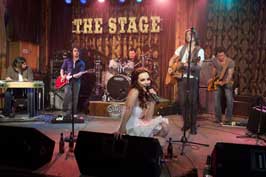 Country Strong - 8 x 10 Color Photo #17