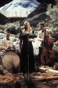 De-Lovely - 8 x 10 Color Photo #11