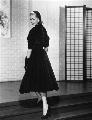 Designing Woman - 8 x 10 B&W Photo #3