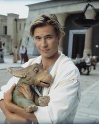 Dinotopia - 8 x 10 Color Photo #27