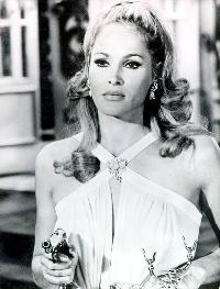 Dr. No - 8 x 10 B&W Photo #10