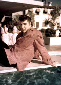 Elvis Presley - 8 x 10 Color Photo #22