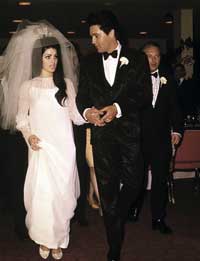 Elvis Presley - 8 x 10 Color Photo #78