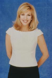 Extra (TV) - 8 x 10 Color Photo #001