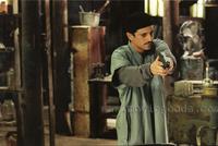 Five Fingers - 8 x 10 Color Photo #9