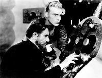 Flash Gordon - 8 x 10 B&W Photo #5