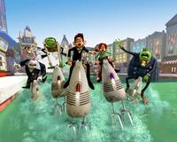 Flushed Away - 8 x 10 Color Photo #13