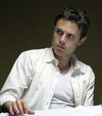 Gone Baby Gone - 8 x 10 Color Photo #9