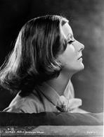 Greta Garbo - Greta Garbo Side view Pose