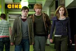Harry Potter and the Deathly Hallows: Part I - 8 x 10 Color Photo #4