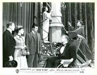 House of Wax - 8 x 10 B&W Photo #4