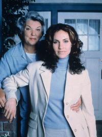 Judging Amy - 8 x 10 Color Photo #1