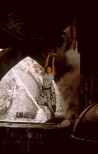 Lara Croft: Tomb Raider - 8 x 10 Color Photo #11
