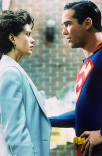 Lois and Clark: The New Adventures of Superman - 8 x 10 Color Photo #1