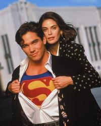 Lois and Clark: The New Adventures of Superman - 8 x 10 Color Photo #36
