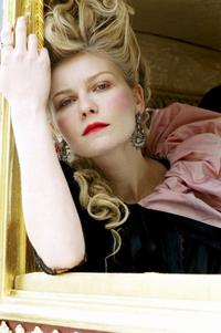 Marie Antoinette - 8 x 10 Color Photo #3
