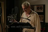 Over the Hedge - 8 x 10 Color Photo #29