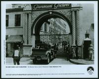 Paramount 75th Anniversary - 8 x 10 B&W Photo #9
