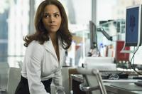 Perfect Stranger - 8 x 10 Color Photo #4
