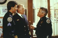 Police Academy 6: City under Siege - 8 x 10 Color Photo #12