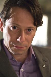 Quantum of Solace - 8 x 10 Color Photo #18