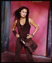 Relic Hunter - 8 x 10 Color Photo #3