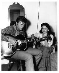 Rio Bravo - 8 x 10 B&W Photo #1