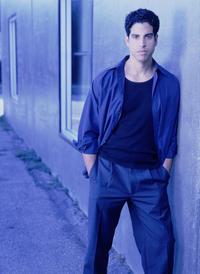 Roswell - 8 x 10 Color Photo #1
