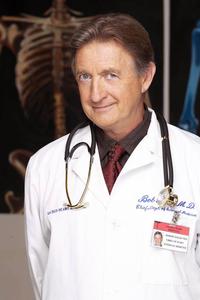Scrubs (TV) - 8 x 10 Color Photo #023