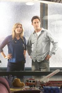Scrubs (TV) - 8 x 10 Color Photo #056