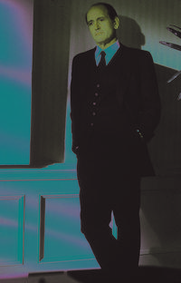 Six Feet Under - 8 x 10 Color Photo #10