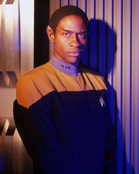 Star Trek: Voyager - 8 x 10 Color Photo #7