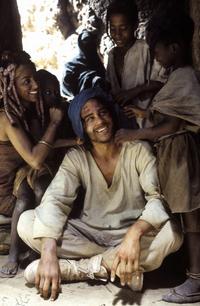 The Four Feathers - 8 x 10 Color Photo #9