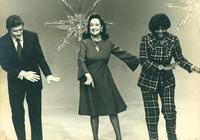 The Mike Douglas Show - 8 x 10 B&W Photo #45